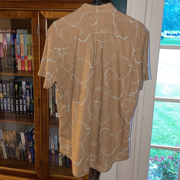 Tommy Hilfiger Short Sleeve Casual Shirt Tan Sz Large - Picture 2 of 3